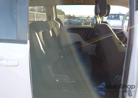 2012 Dodge Grand Caravan Sxt from USA, damaged, VIN 2C4RDGCG7CR319743